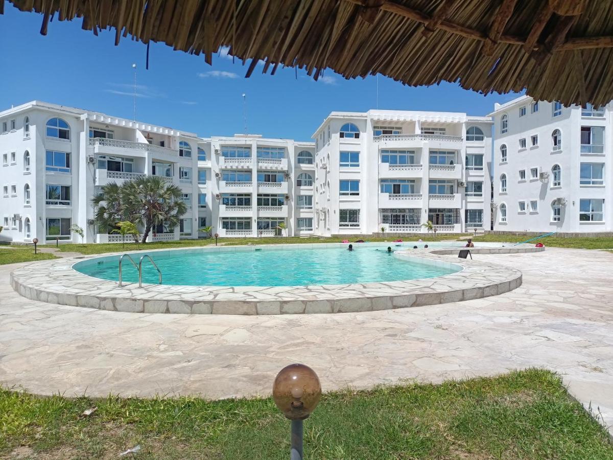 Havenhouse Kijani - 1 Bedroom Beach Apartment With Swimming Pool Malindi Esterno foto
