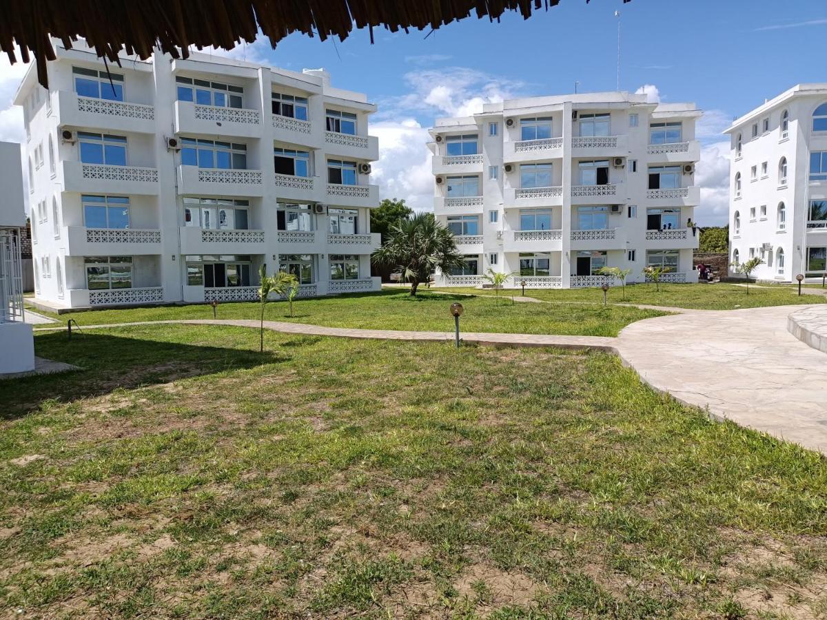 Havenhouse Kijani - 1 Bedroom Beach Apartment With Swimming Pool Malindi Esterno foto