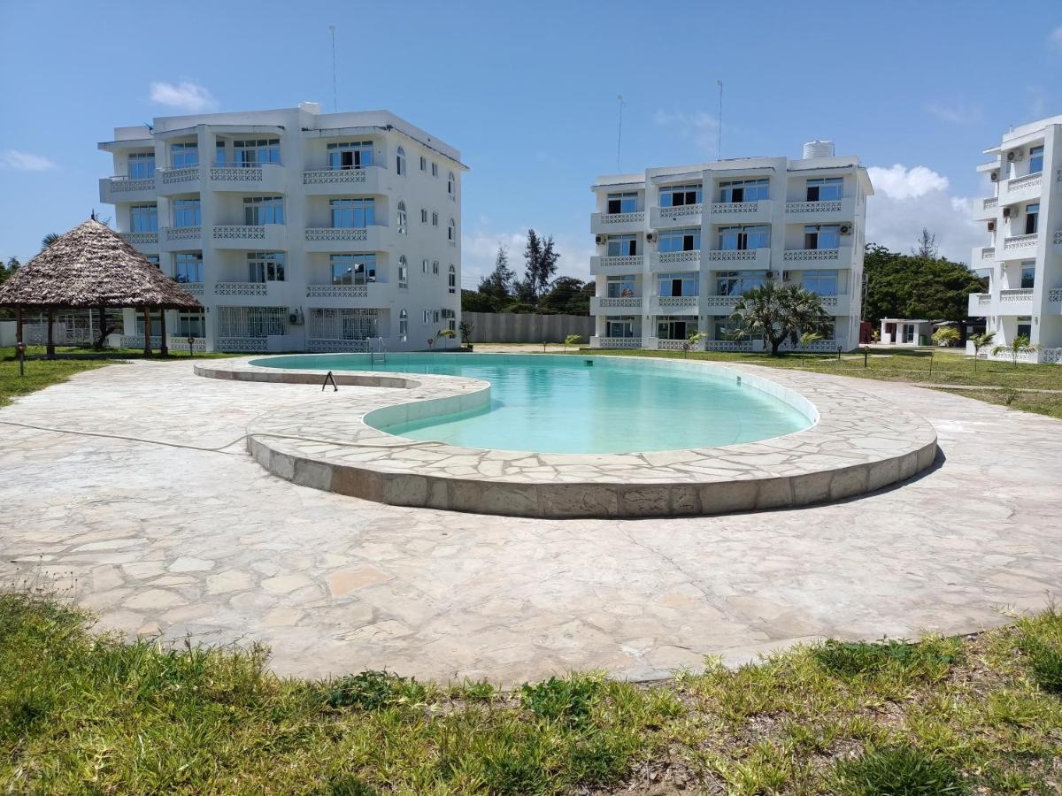 Havenhouse Kijani - 1 Bedroom Beach Apartment With Swimming Pool Malindi Esterno foto