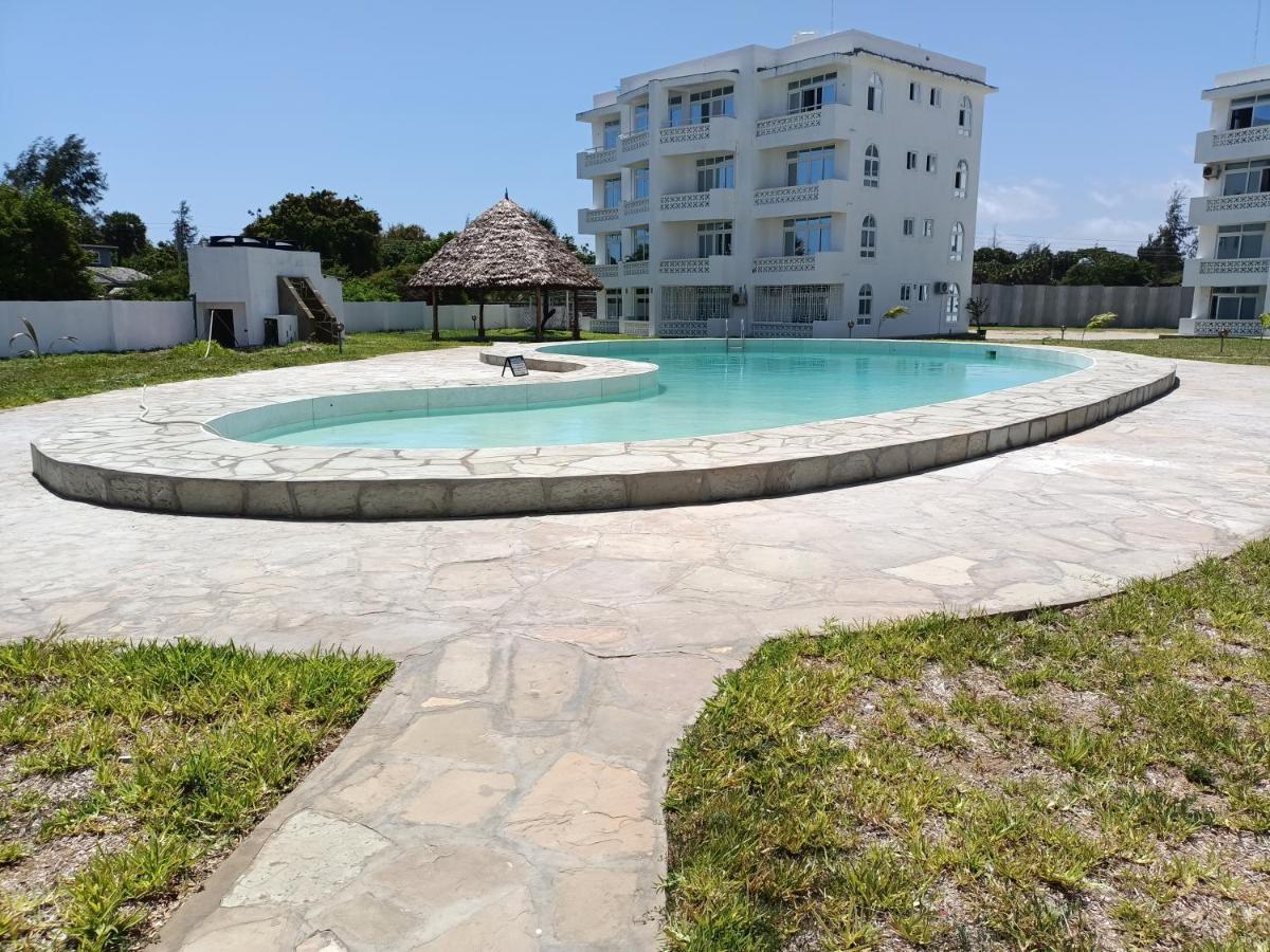Havenhouse Kijani - 1 Bedroom Beach Apartment With Swimming Pool Malindi Esterno foto